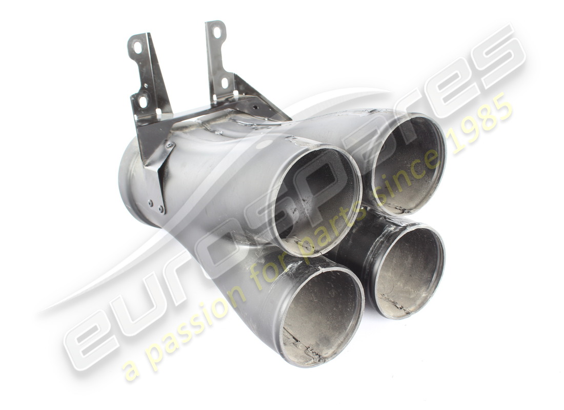 USED Ferrari COMPLETE CENTRE AIR INTAKE FOR . PART NUMBER 88547500 (1)