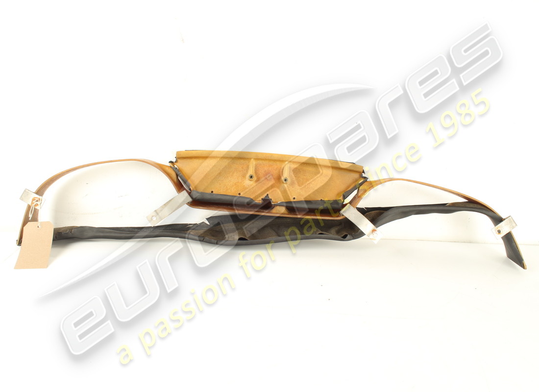 damaged ferrari under rear-window cover. part number 652756.. (4)