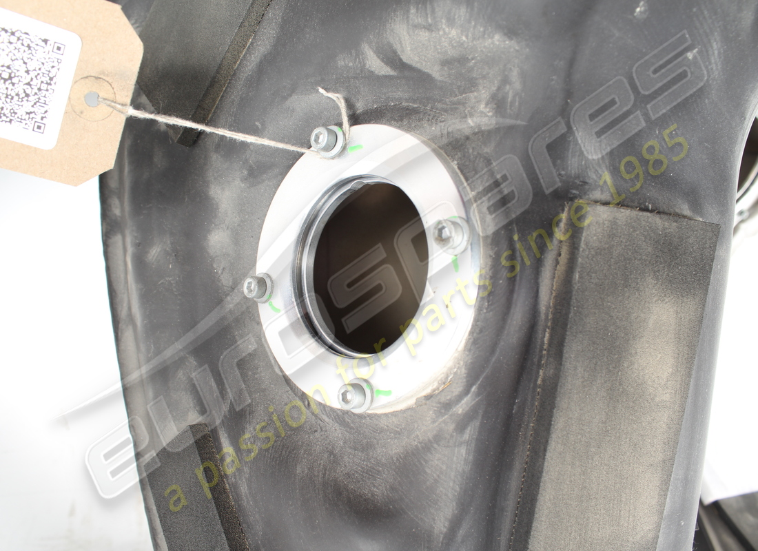 used ferrari fuel tank. part number 282718 (6)