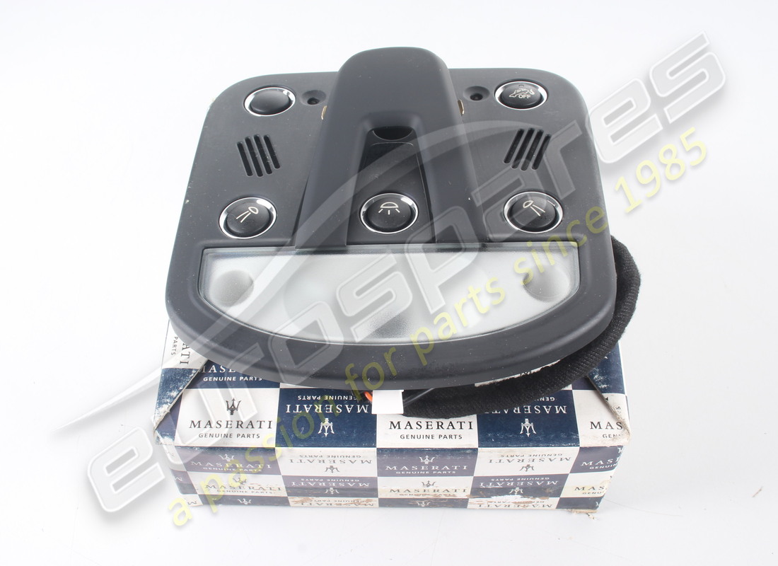 new (other) maserati dome lamp. part number 257548 (1)