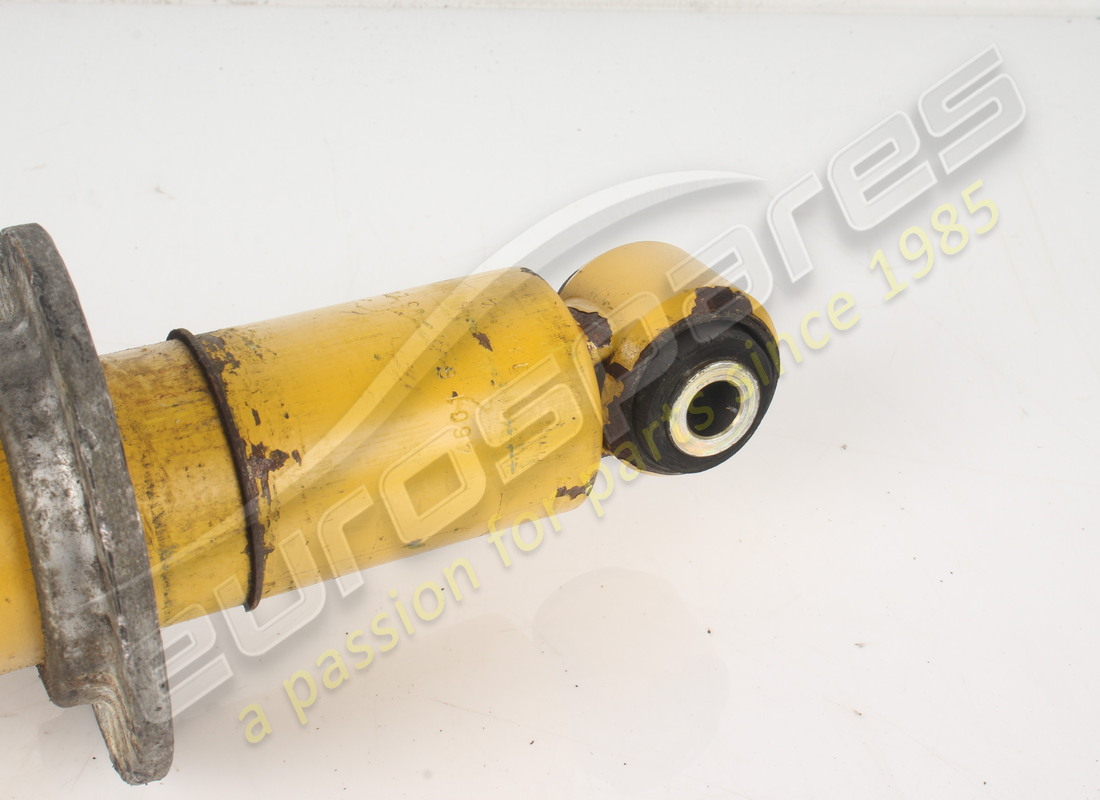 USED FERRARI REAR SHOCK ABSORBER. PART NUMBER 138264 (5) used ferrari rear shock absorber. part number 138264 (5)