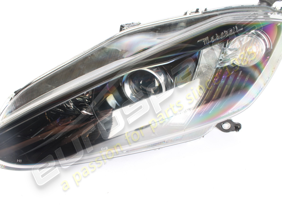 used maserati lh front headlight. part number 350572 (2)
