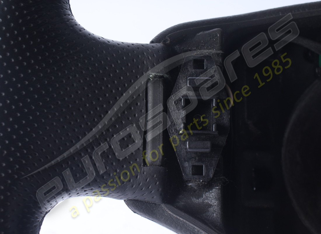 USED ASTON MARTIN STEERING WHEEL ASSEMBLY. PART NUMBER 4G433600AB (2) used aston martin steering wheel assembly. part number 4g433600ab (2)