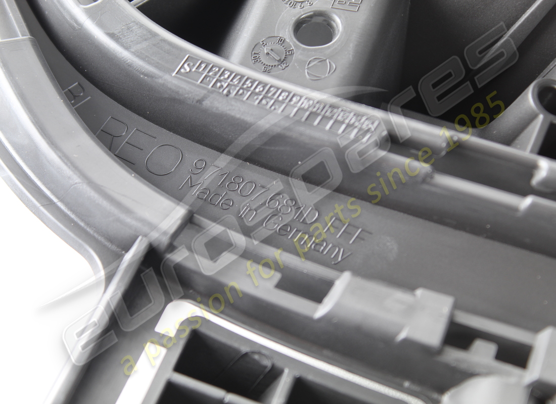 new porsche grille matt black. part number 971807681dok1 (3)