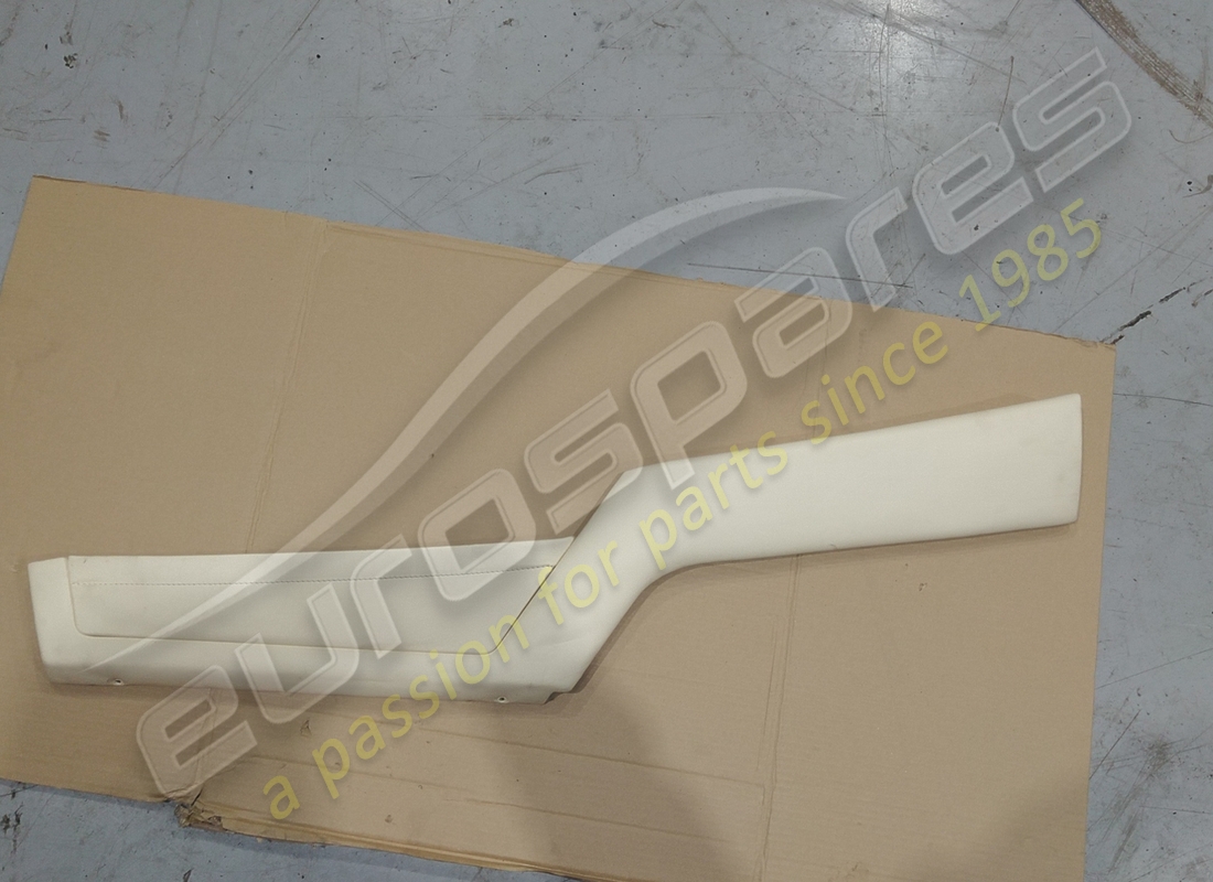 used ferrari lh shield lining in cream vm3997. part number 63526404 (1)