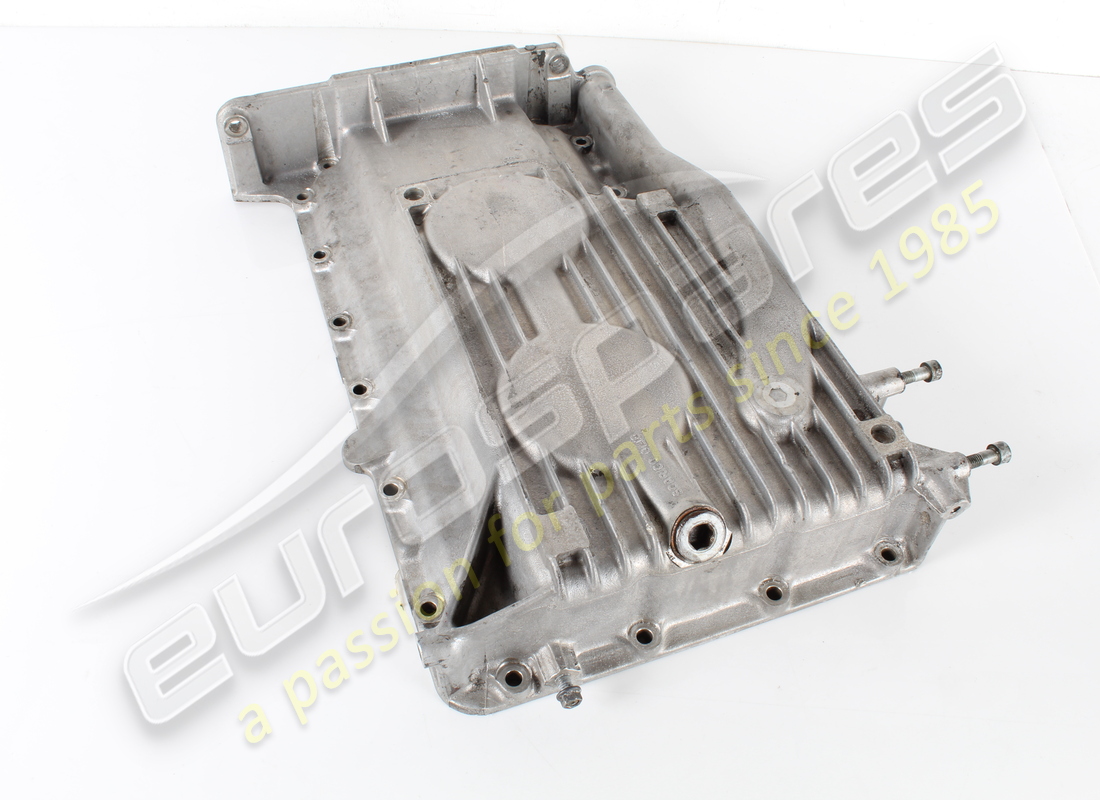 USED FERRARI OIL SUMP COMPLETE. PART NUMBER 181819 (4) used ferrari oil sump complete. part number 181819 (4)
