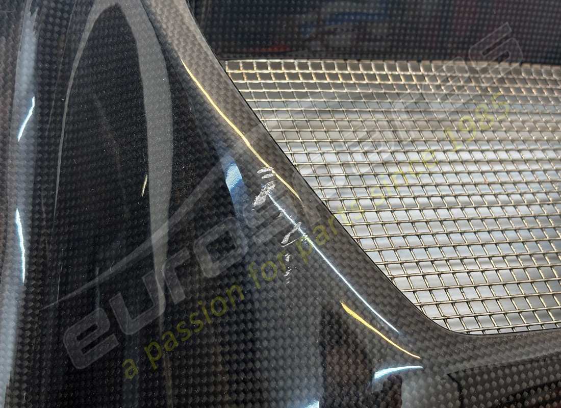 new (other) ferrari rear diffuser. part number 81509400 (3)
