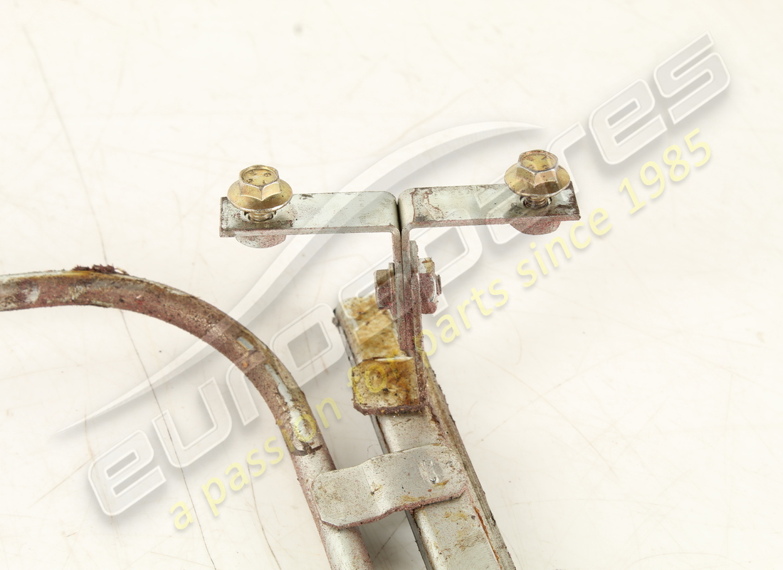 used ferrari lh window lift mechanism. part number 62302400 (4)