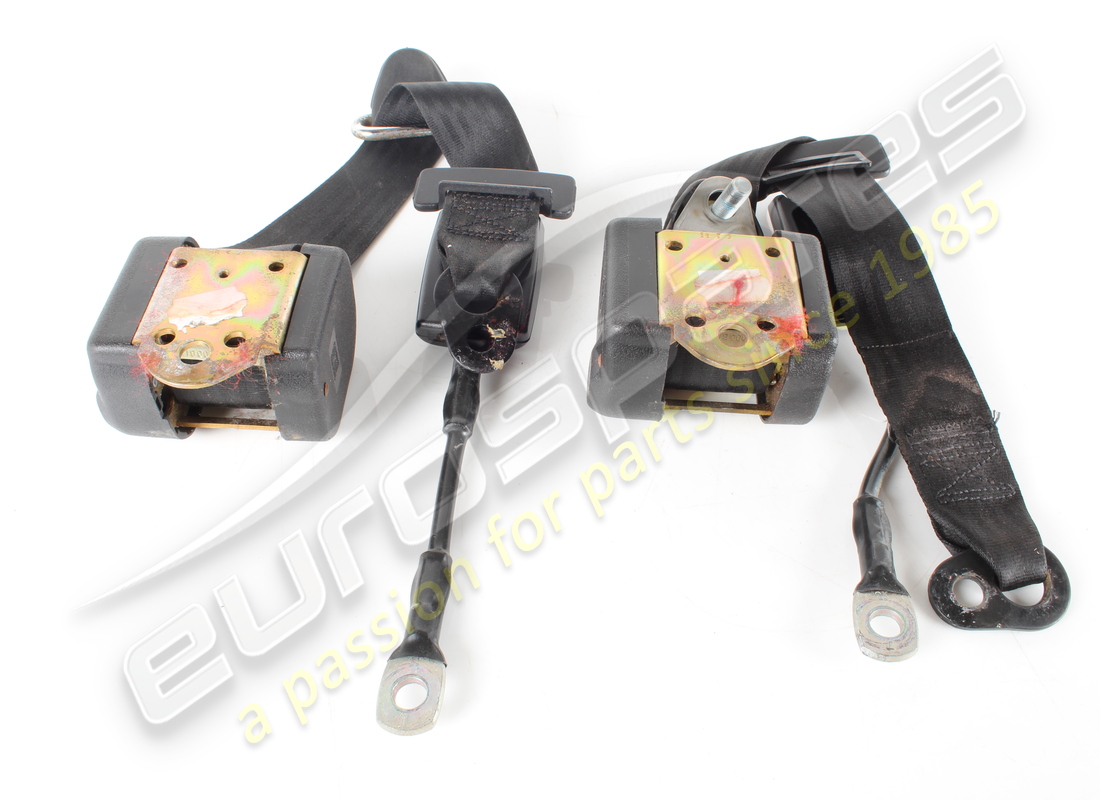 used ferrari seat belt set. part number 65486300 (4)