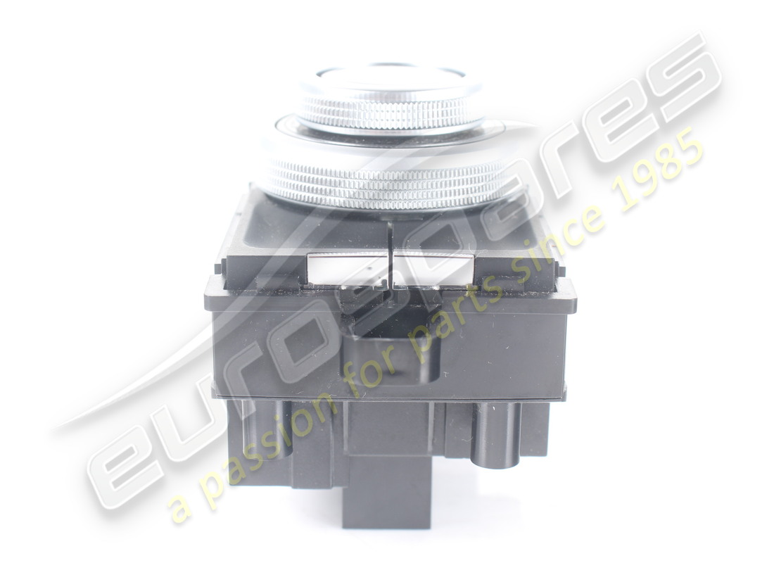 USED MASERATI RHD ROTARY KNOB. PART NUMBER 670110724 (5) used maserati rhd rotary knob. part number 670110724 (5)