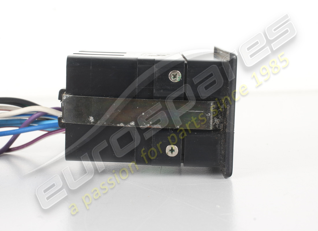 used ferrari rh vent display. part number 61808200 (6)