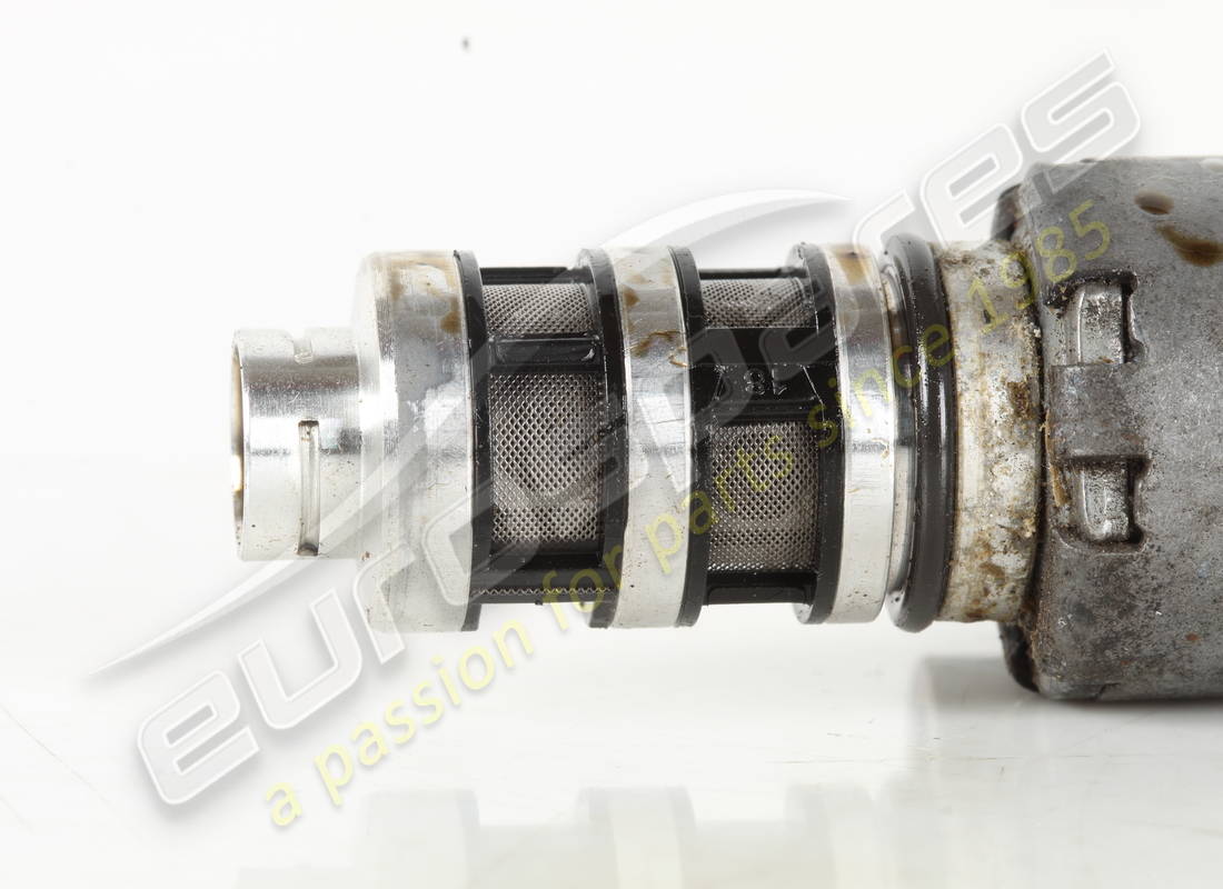 USED LAMBORGHINI CONTROL VALVE. PART NUMBER 06M115393D (2) used lamborghini control valve. part number 06m115393d (2)