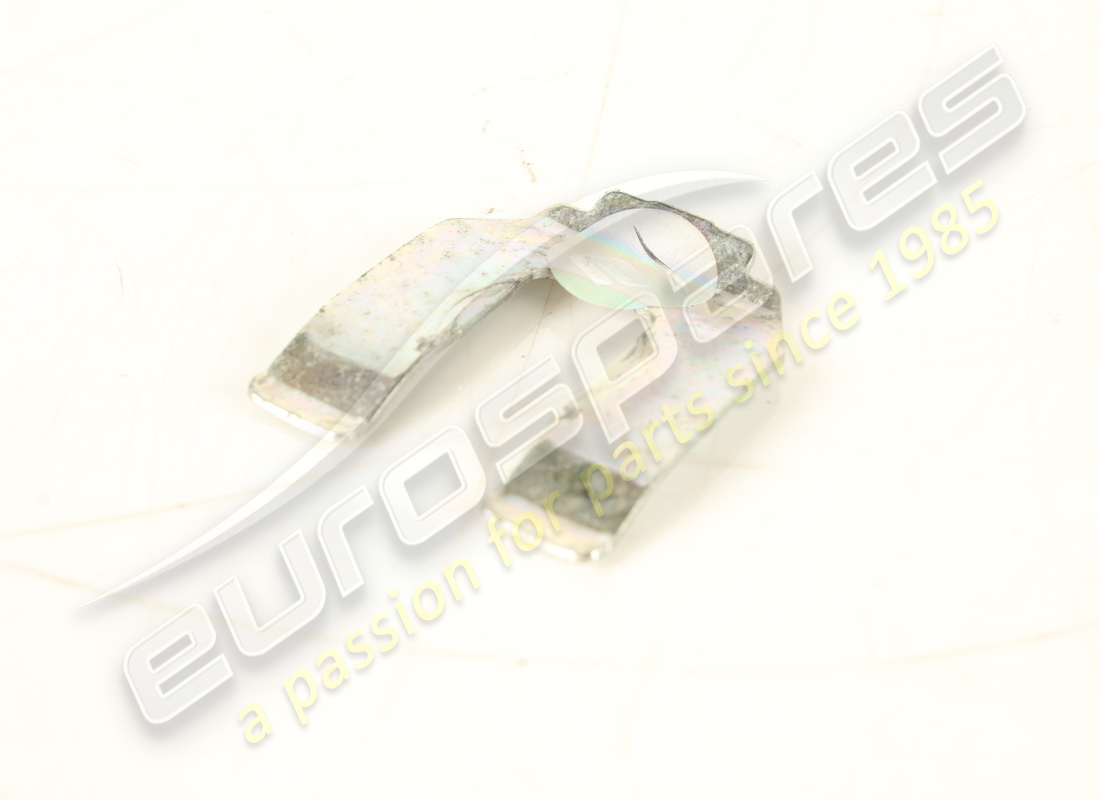 used ferrari clip. part number 162606 (1)