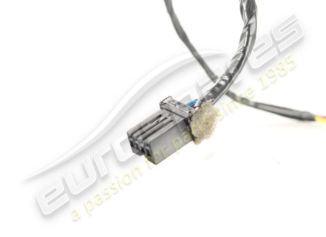 USED FERRARI PARKING SENSORS DISABLE SWIT. PART NUMBER 214559 (5) used ferrari parking sensors disable swit. part number 214559 (5)