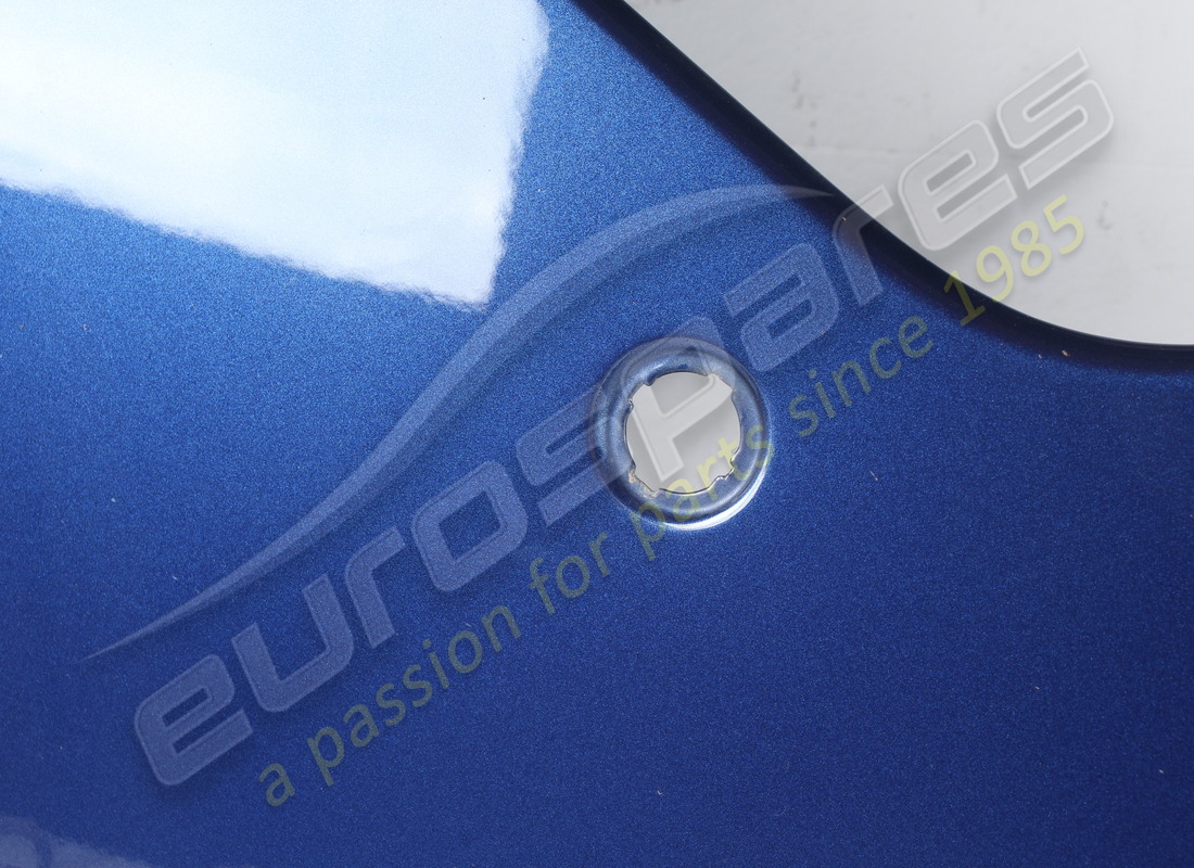 USED FERRARI COMPLETE RH FRONT FENDER. PART NUMBER 86519911 (4) used ferrari complete rh front fender. part number 86519911 (4)