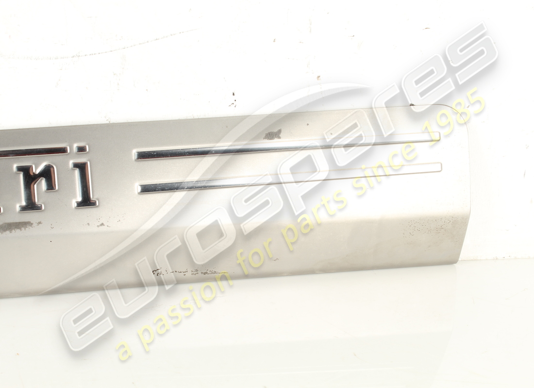 used ferrari rh kickplate. part number 81361800 (2)