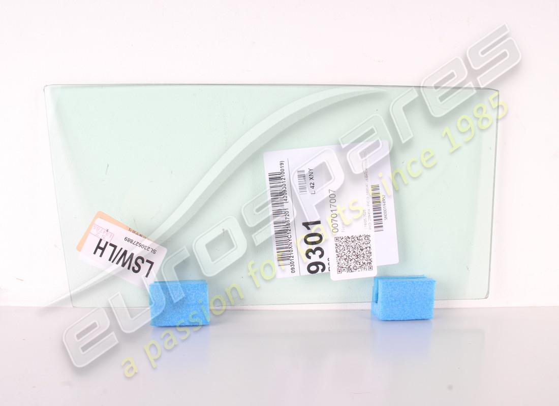 NEW OEM RL SIDE BUTT.WINDOW . PART NUMBER 007017007 (1)