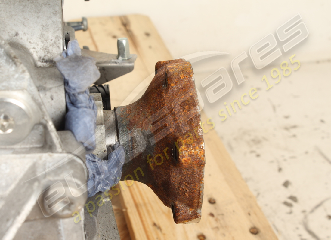 used ferrari complete dct gearbox. part number 790512 (7)