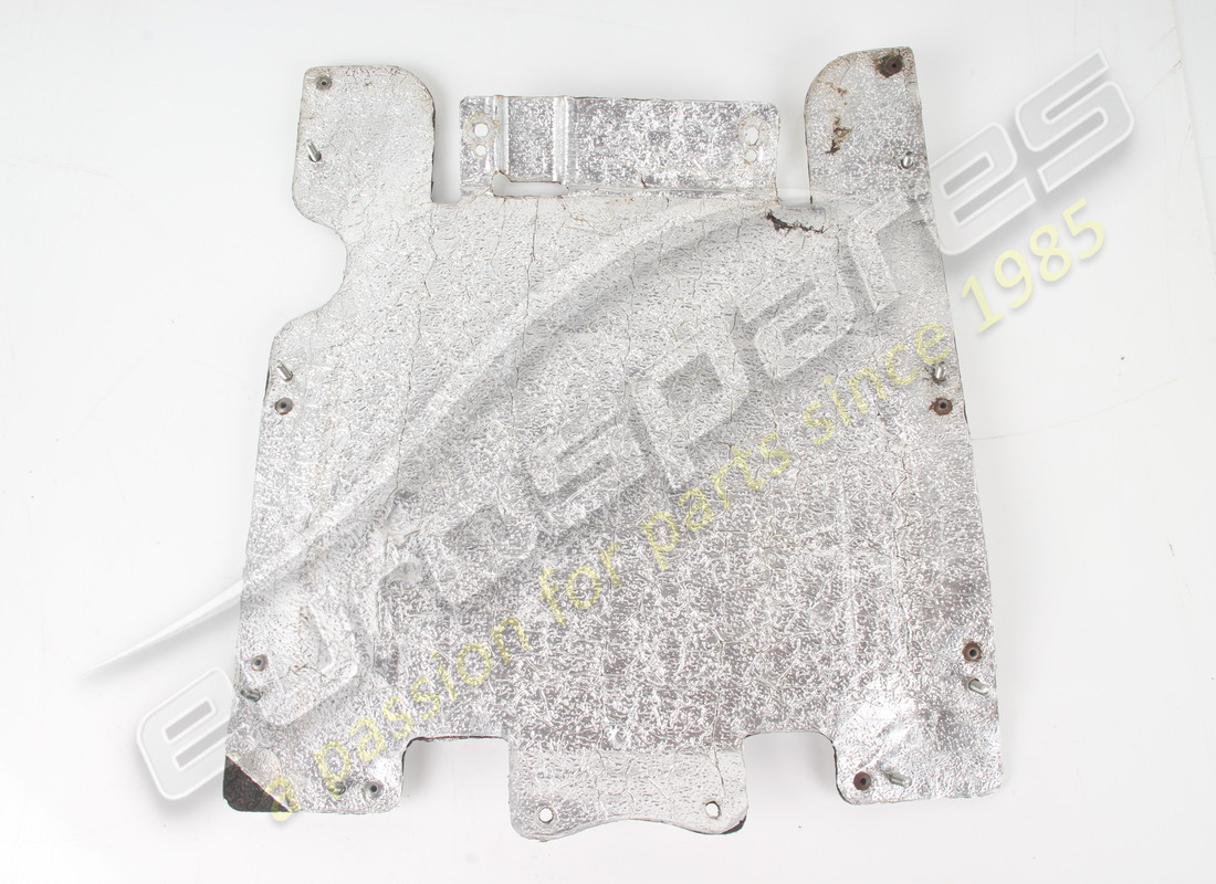 USED FERRARI RIPARO CALORE INV. P2 INF.. PART NUMBER 982813 (4) used ferrari riparo calore inv. p2 inf.. part number 982813 (4)