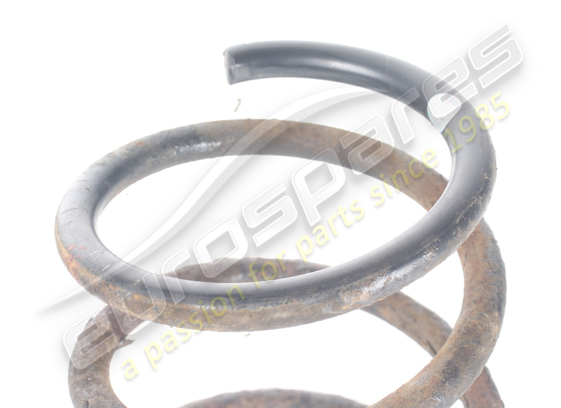 USED MASERATI FRONT SUSPENSION SPRING EIBA. PART NUMBER 376630333 (2) used maserati front suspension spring eiba. part number 376630333 (2)