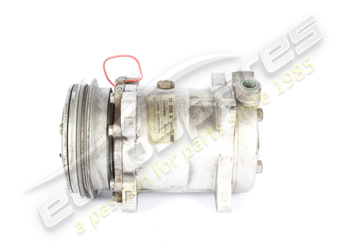 used ferrari air conditioning compressor. part number 123205 (2)