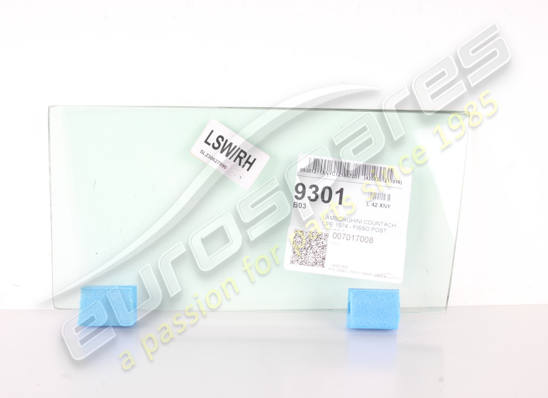 new oem rear side butt.window. part number 007017008 (1)
