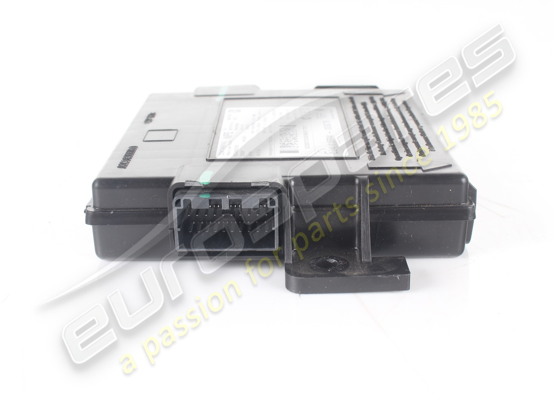 used ferrari passive start ecu. part number 328097 (3)