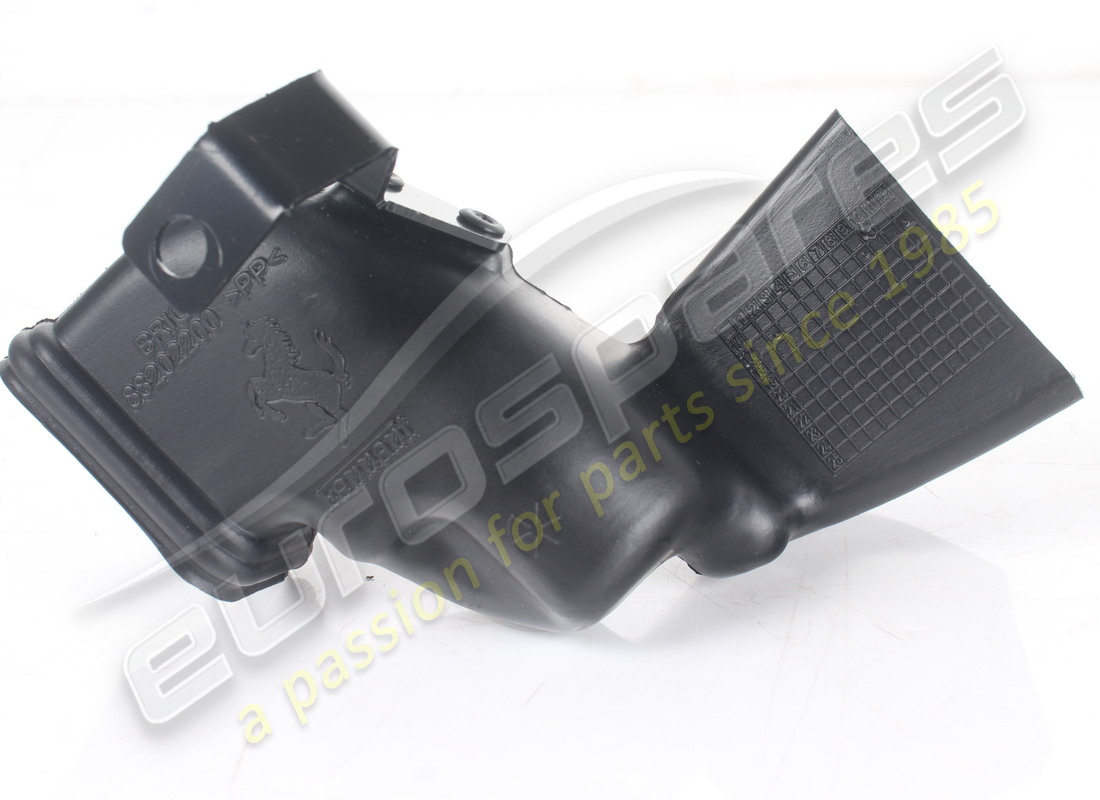 USED Ferrari PASSENGER SIDE LOWER FOOTWEL . PART NUMBER 88202000 (1) USED Ferrari PASSENGER SIDE LOWER FOOTWEL . PART NUMBER 88202000 (1)