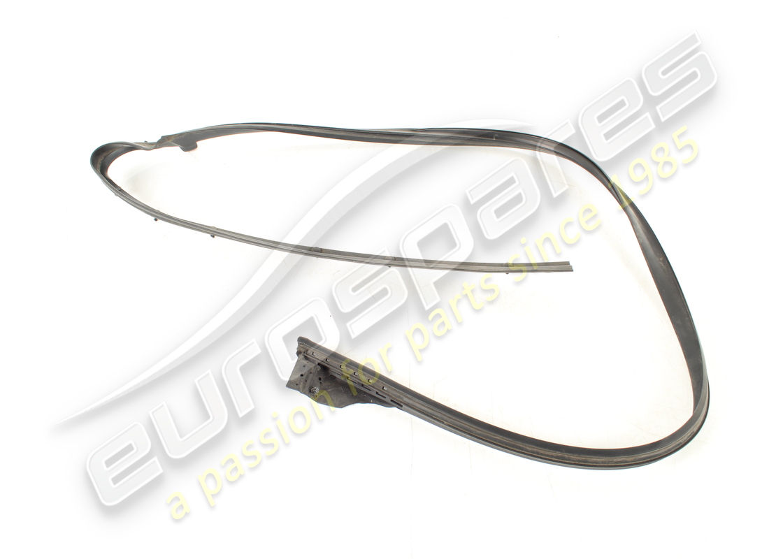 used maserati door seal. part number 67473200 (1)