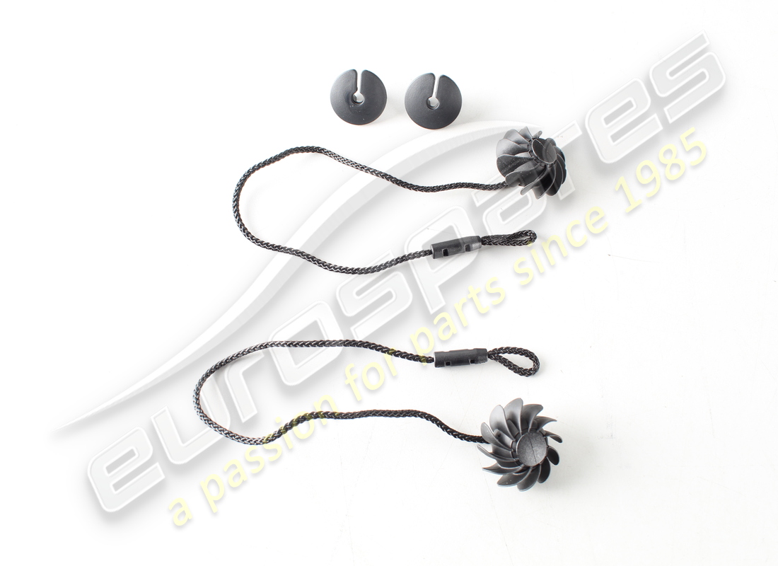 NEW MASERATI SHELF TIE RODS KIT M161. PART NUMBER 673004761 (1) new maserati shelf tie rods kit m161. part number 673004761 (1)