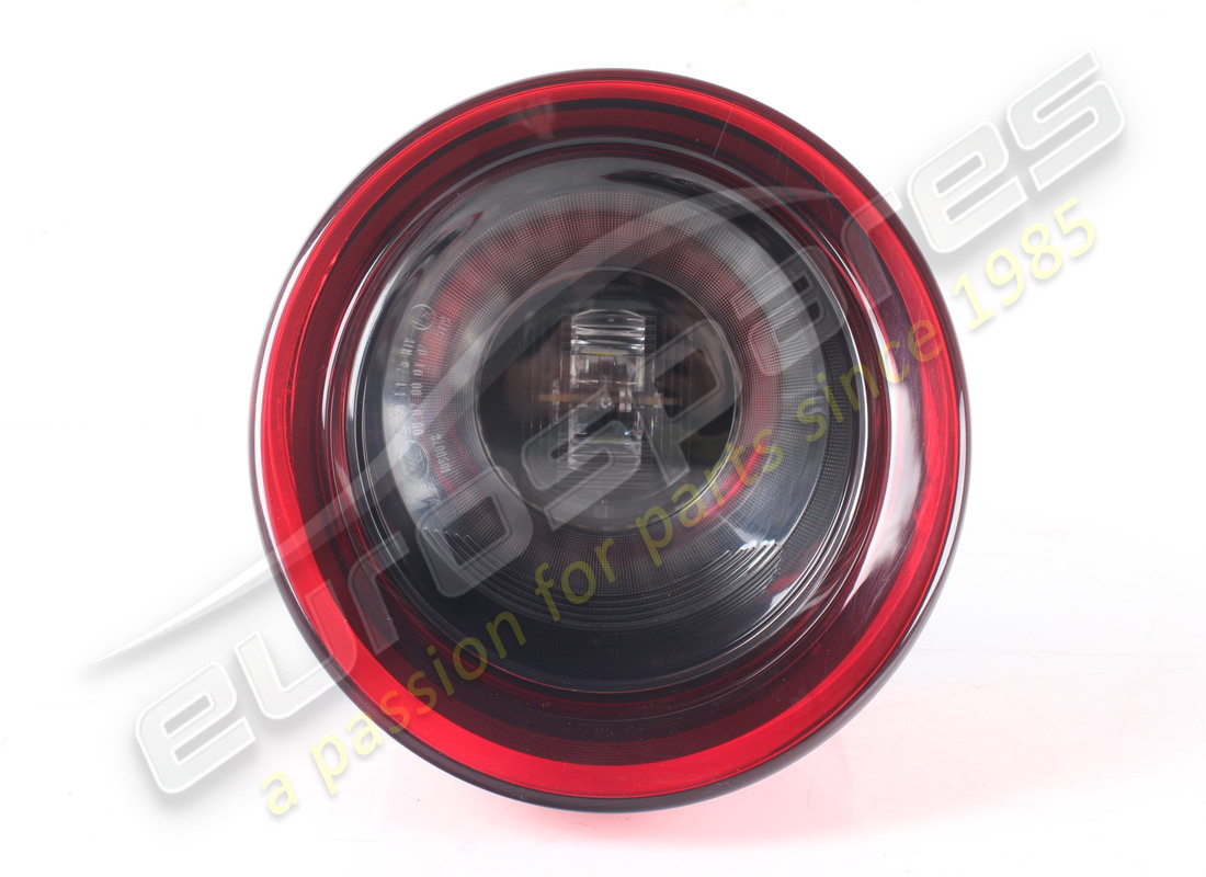 used ferrari inner rh tail light. part number 322257 (2)