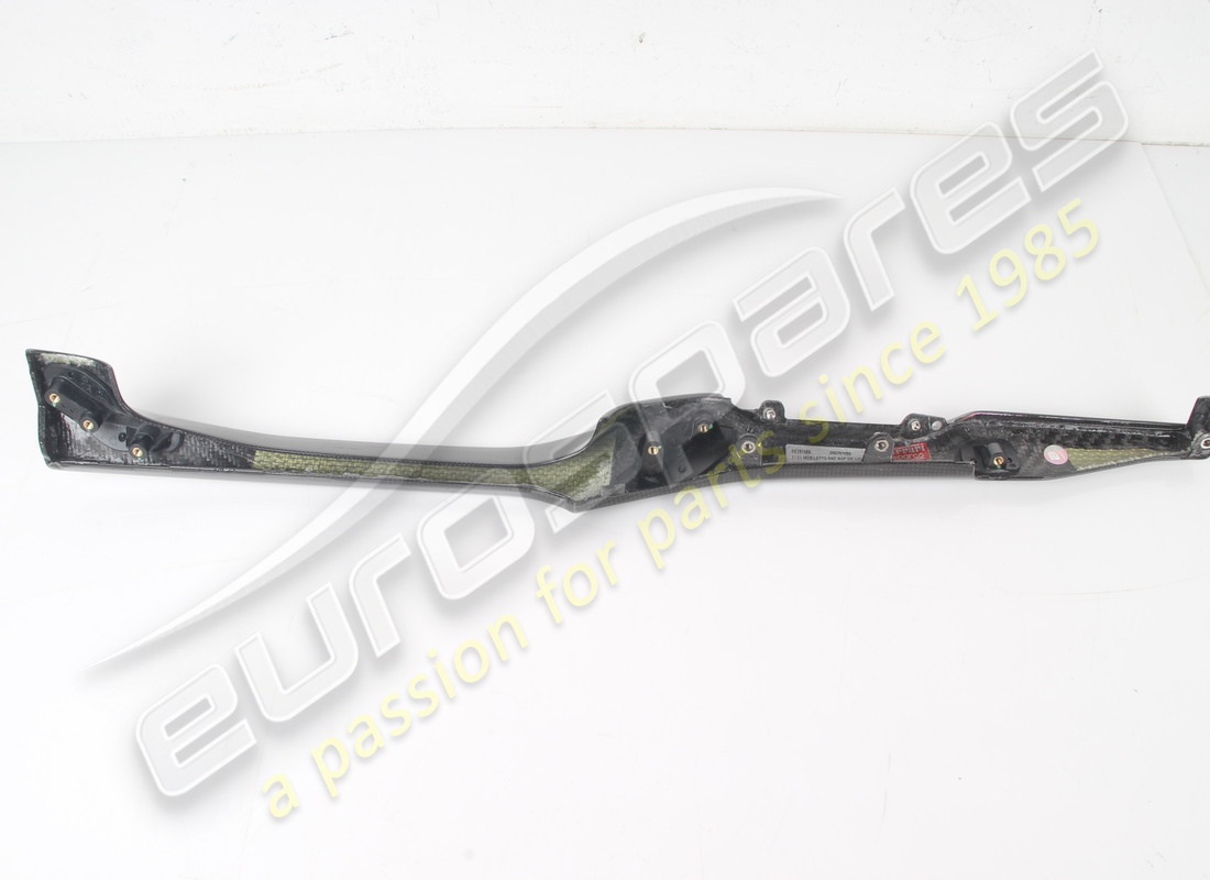 used ferrari mobiletto ant. sup.dx carbon. part number 791066 (4)