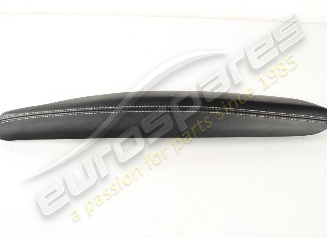 used ferrari rh rear armrest. part number 82844412 (2)