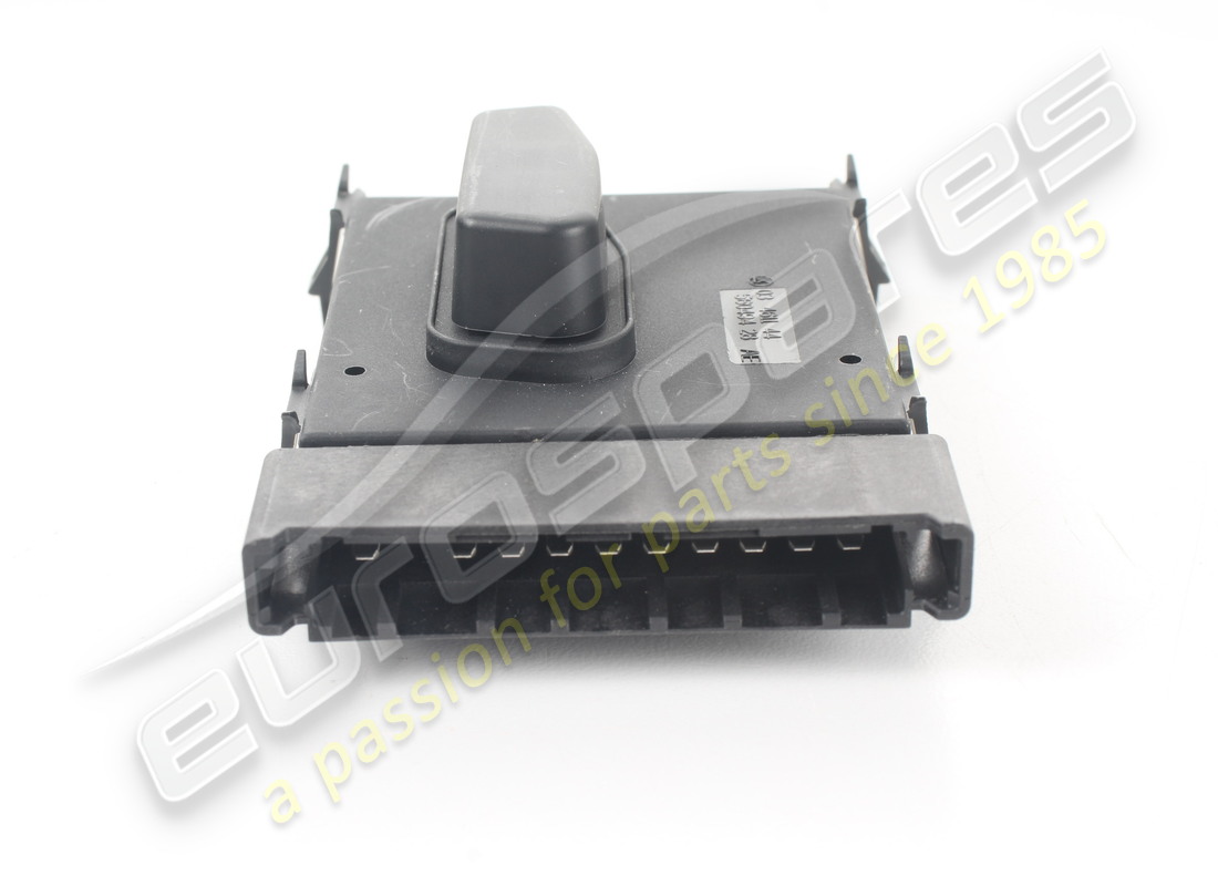 NEW MASERATI RH SEAT SWITCH 6W. PART NUMBER 670008201 (3) new maserati rh seat switch 6w. part number 670008201 (3)