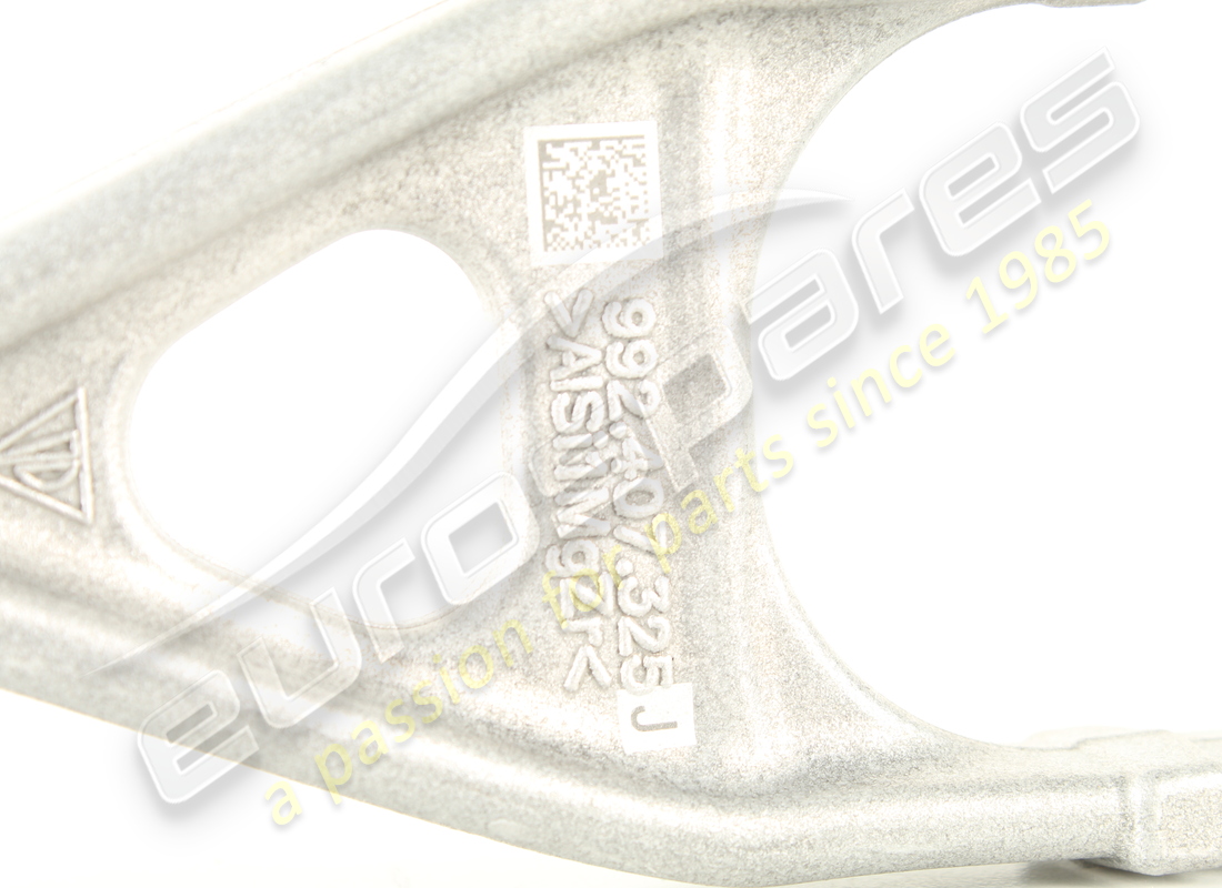 NEW PORSCHE TRAILING ARM. PART NUMBER 992407325J (2) new porsche trailing arm. part number 992407325j (2)