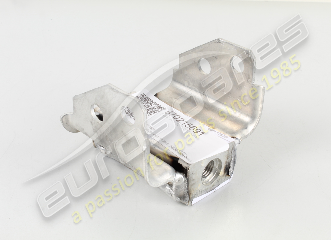 new maserati cross member. part number 670215691 (1)