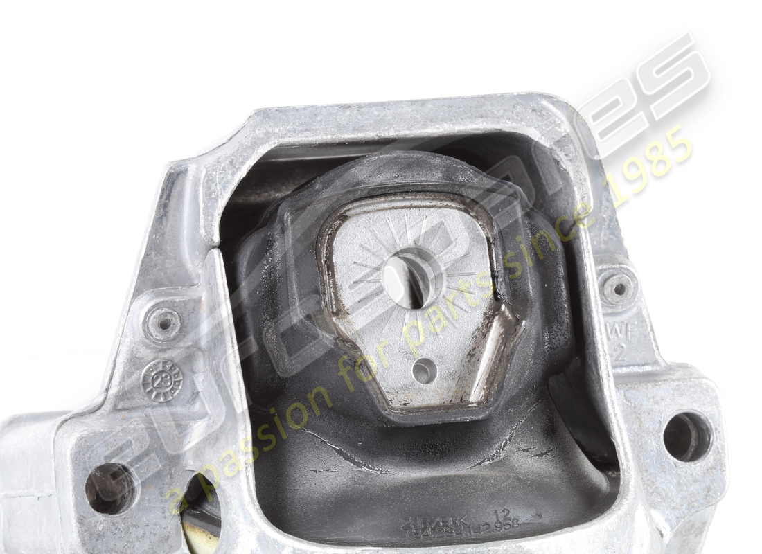 new porsche engine mounting left active engine mount. part number pac199381c (3)
