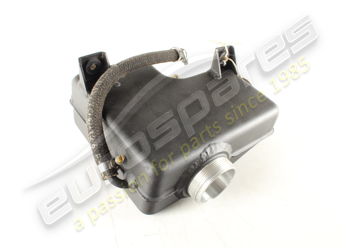 USED FERRARI OIL RESERVOIR. PART NUMBER 126468 (5) used ferrari oil reservoir. part number 126468 (5)