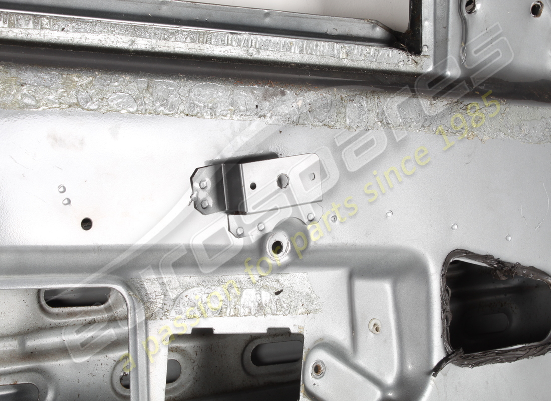 USED MASERATI COMPLETE FRONT LH DOOR2ND VERSION. PART NUMBER 374530103 (8) used maserati complete front lh door2nd version. part number 374530103 (8)