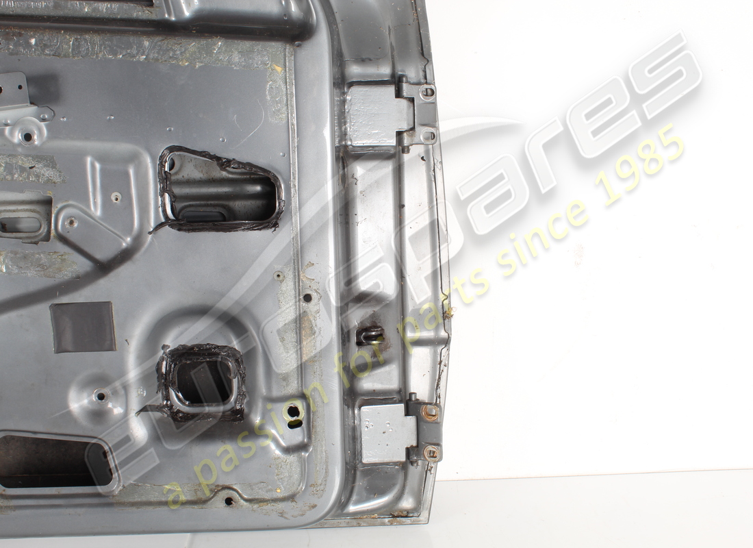 USED MASERATI COMPLETE FRONT LH DOOR2ND VERSION. PART NUMBER 374530103 (9) used maserati complete front lh door2nd version. part number 374530103 (9)