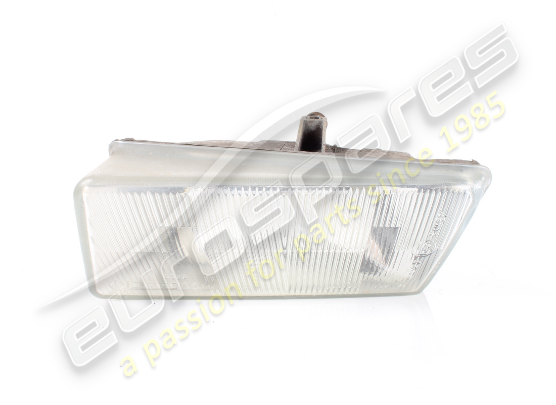 used maserati lh fog light 371109929. part number 373100115 (1)