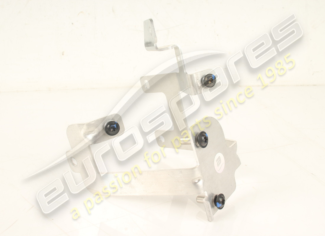 USED FERRARI STAFFA PASS START + CENTR MA. PART NUMBER 778365 (2) used ferrari staffa pass start + centr ma. part number 778365 (2)