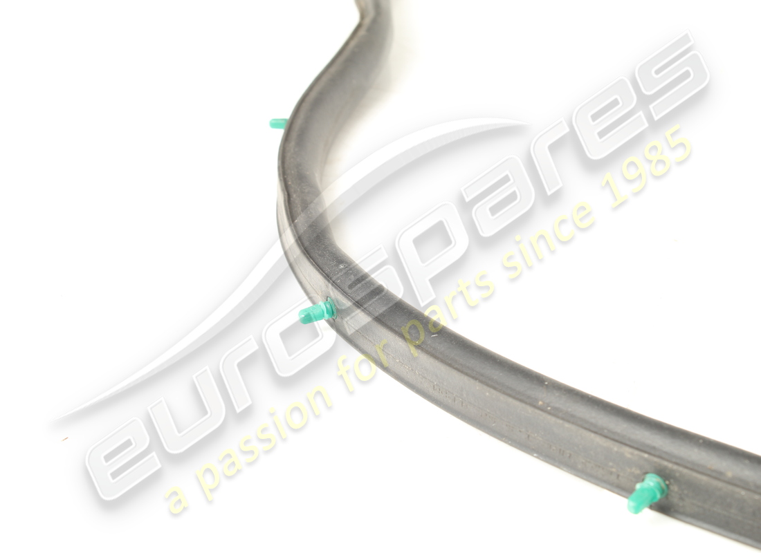 used maserati intermediate gasket for rh part number 67478200 (2)