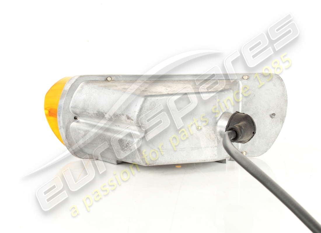 USED FERRARI RH FRONT ORANGE INDICATOR ASSEMBLY. PART NUMBER 2518217800 (2) used ferrari rh front orange indicator assembly. part number 2518217800 (2)