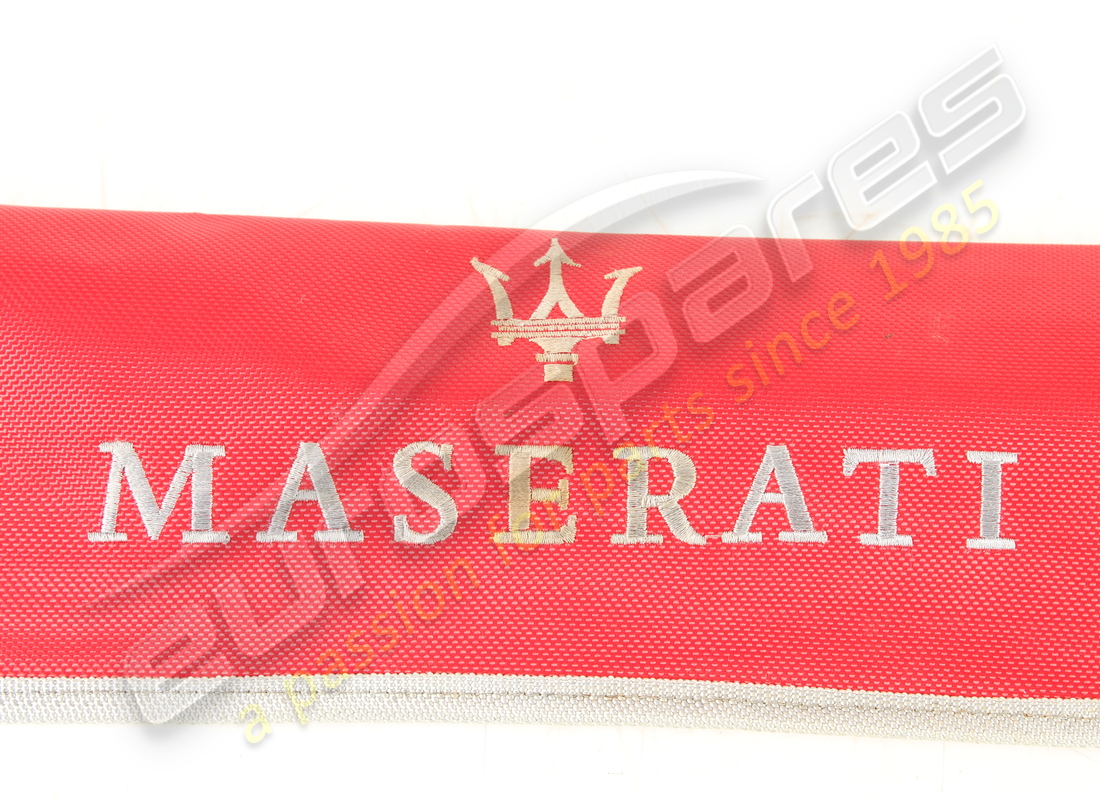 used maserati safety triangle. part number 920001659 (5)