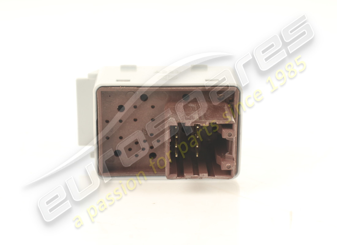 USED FERRARI COLUMN ADJUSTING CONTROL. PART NUMBER 193862 (3) used ferrari column adjusting control. part number 193862 (3)