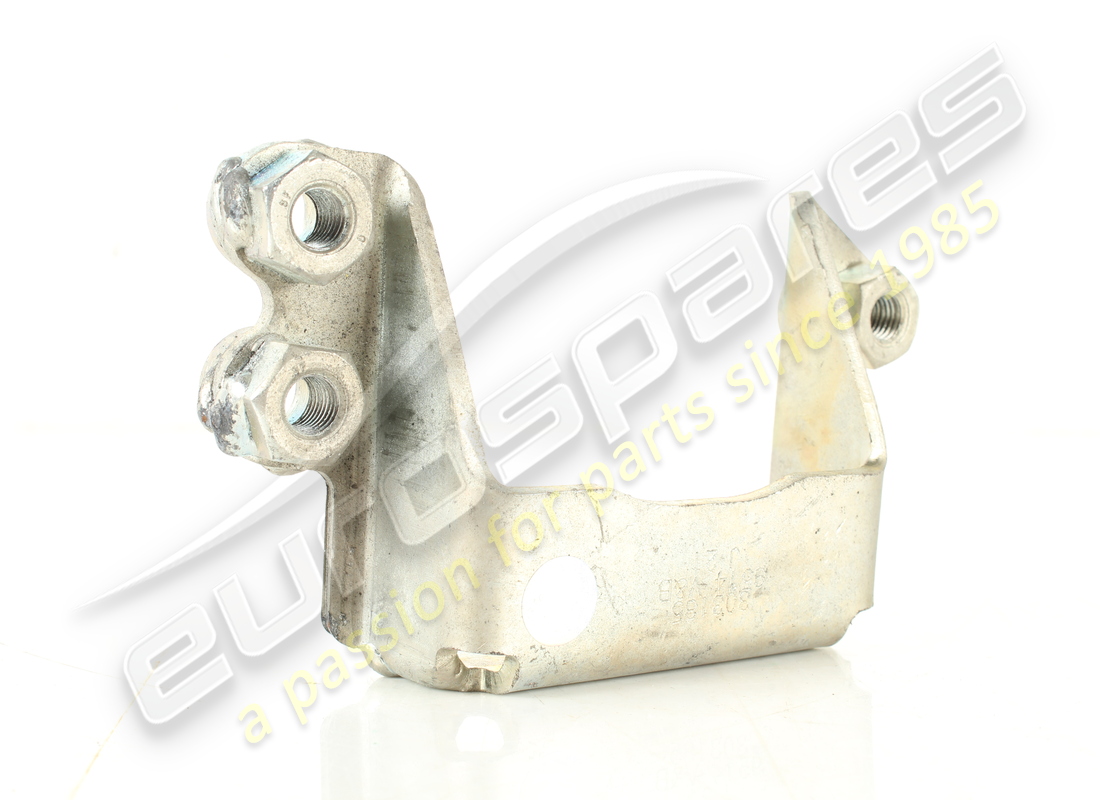 used ferrari complete lh bracket. part number 303185 (3)