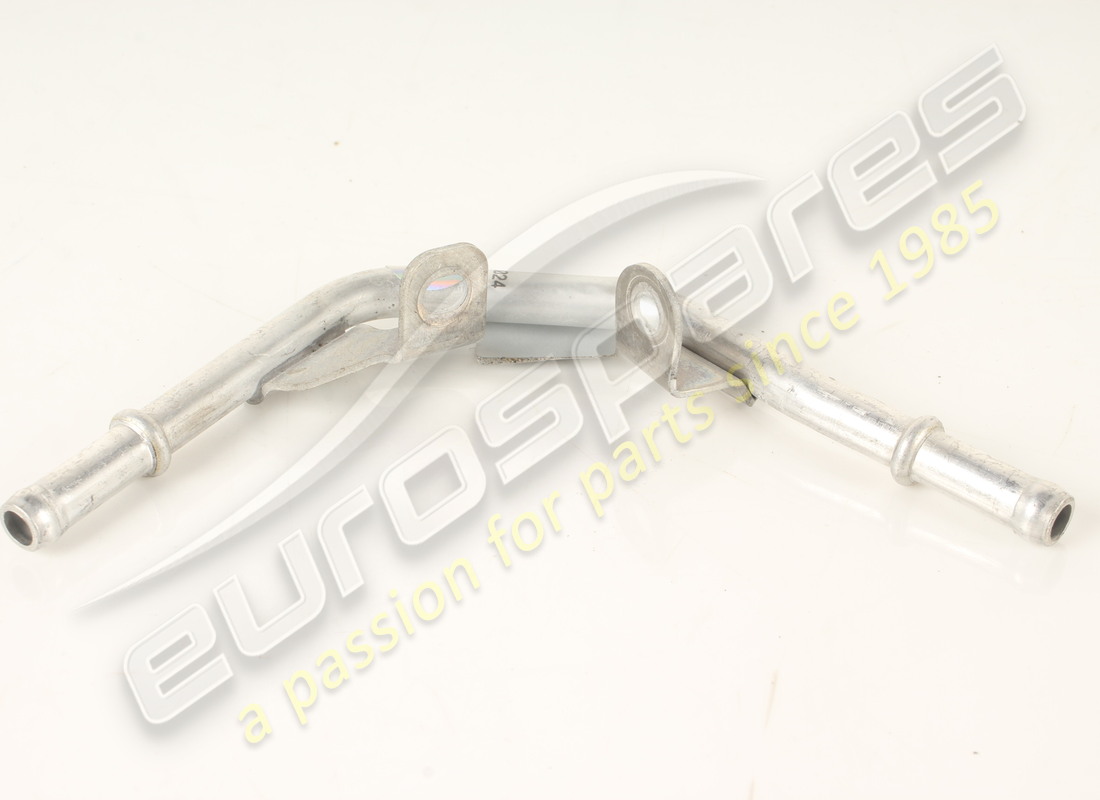 USED Ferrari HEADER TANK RIGID PIPE . PART NUMBER 835534 (1) USED Ferrari HEADER TANK RIGID PIPE . PART NUMBER 835534 (1)