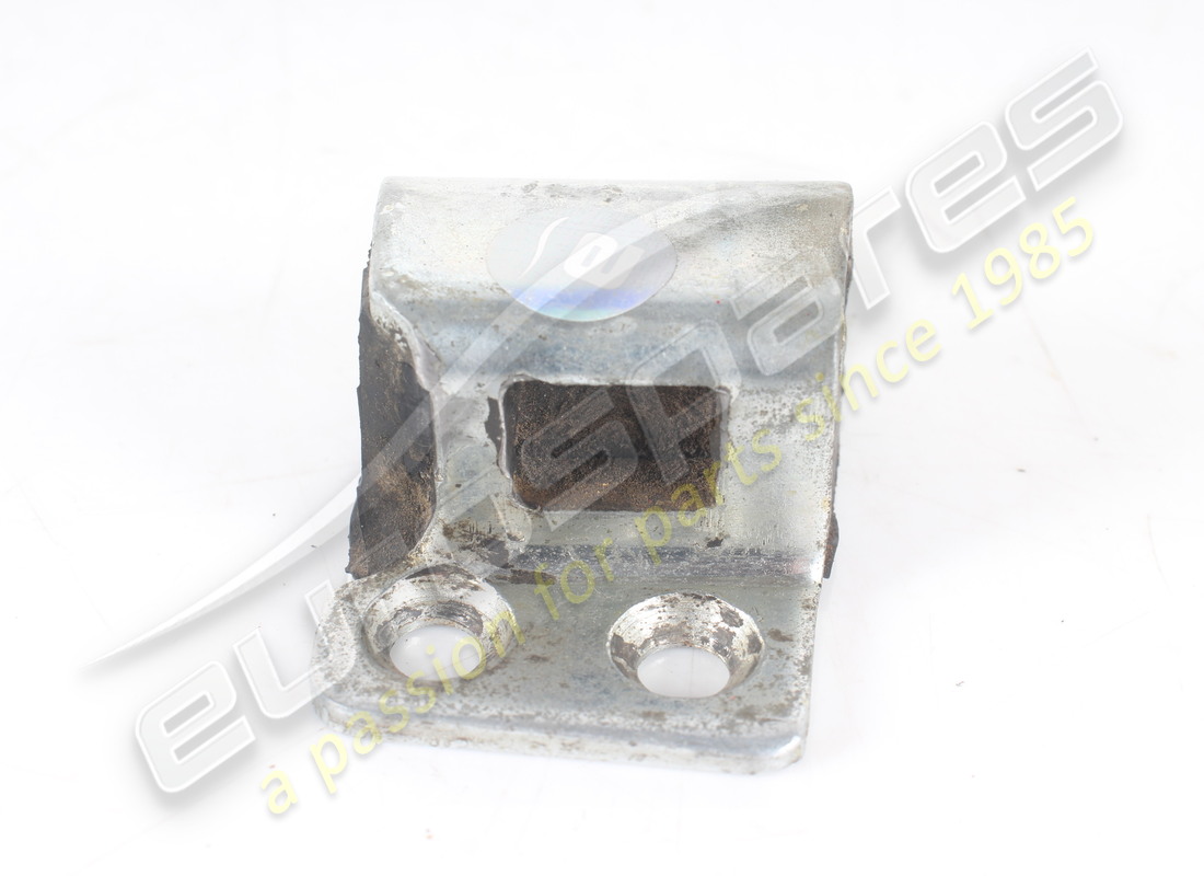 used ferrari rh lock striker. part number 20019106 (3)