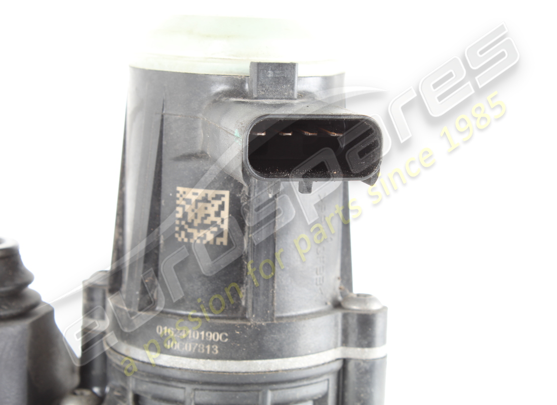 USED FERRARI COMPLETE RH REAR CALLIPER. PART NUMBER 776926 (8) used ferrari complete rh rear calliper. part number 776926 (8)